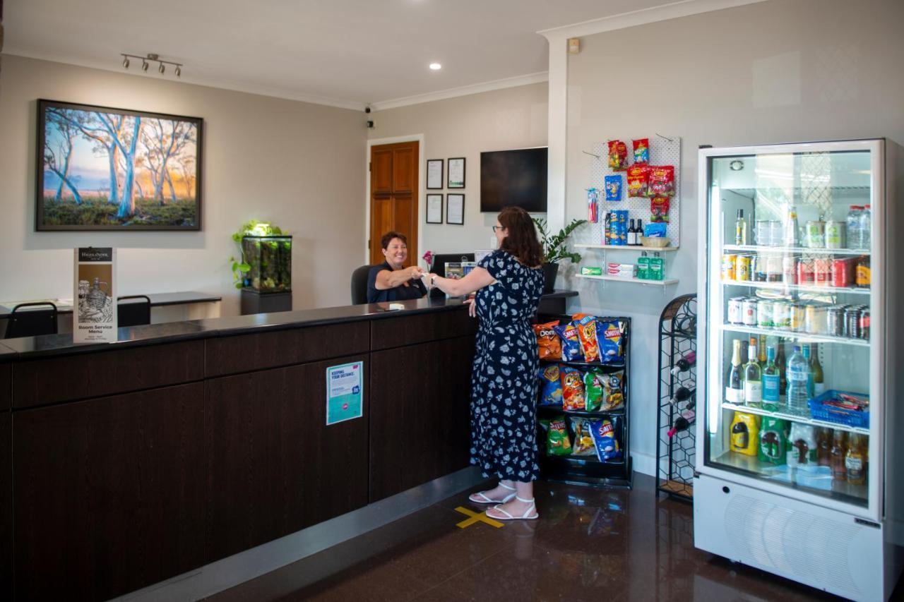 Highlander Motor Inn Toowoomba Exterior photo