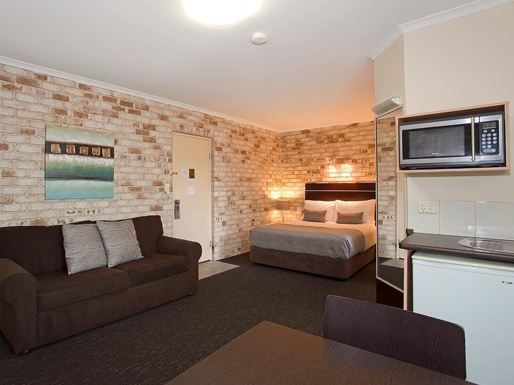 Highlander Motor Inn Toowoomba Exterior photo