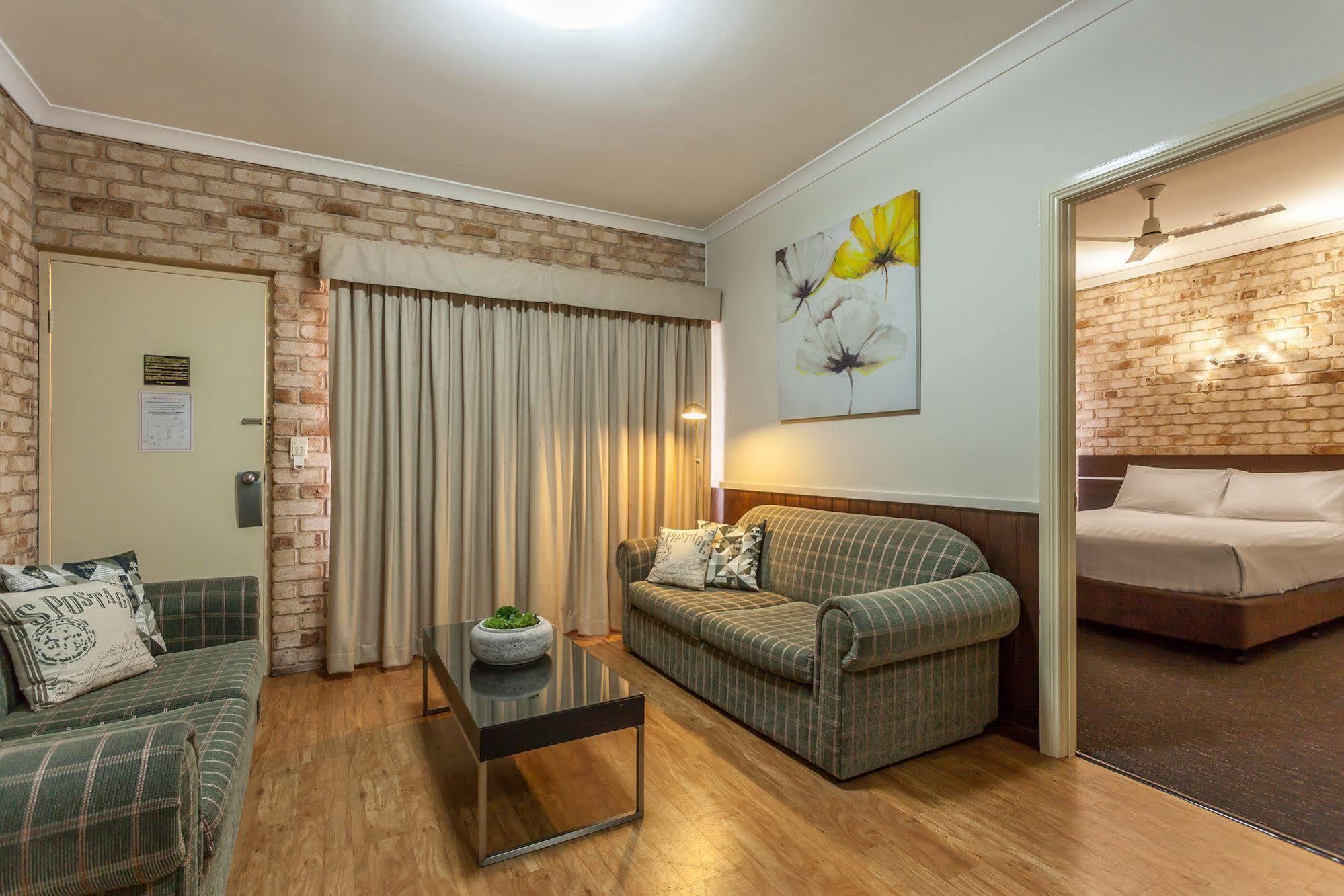 Highlander Motor Inn Toowoomba Exterior photo